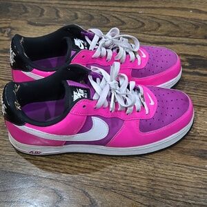 Nike Air Force 1 “World Tour Pack Las Vegas” Fuchsia Pink White Size 9